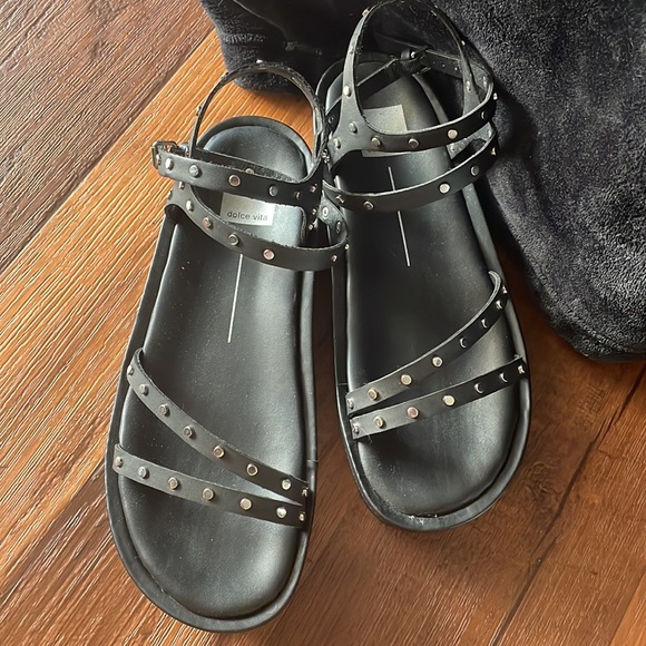 Platform studded sandals - Picture 6 of 8